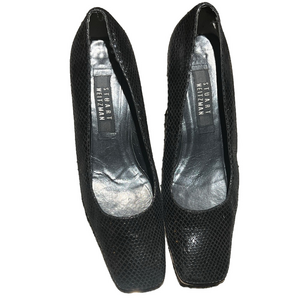 Stuart Weitzman womens Sz 9 black faux snakeskin fabric block heel pumps Vtg